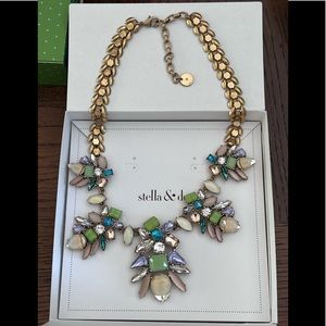 Stella & Dot Trellis necklace